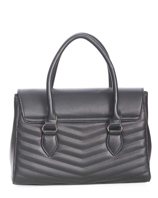 svart-väska-nitar-pentagram-vegan-läder