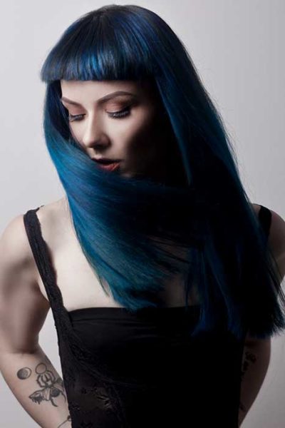 after-midnight-manic-panic-amplified-blå-hårfärg