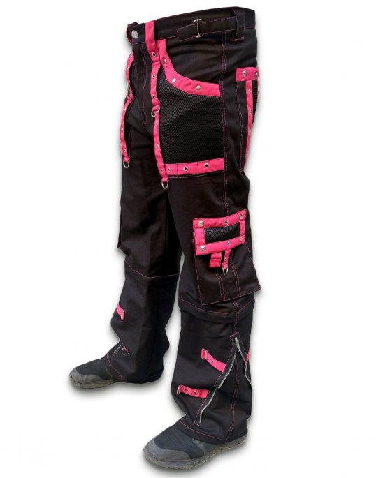 baggy-pants-black-pink