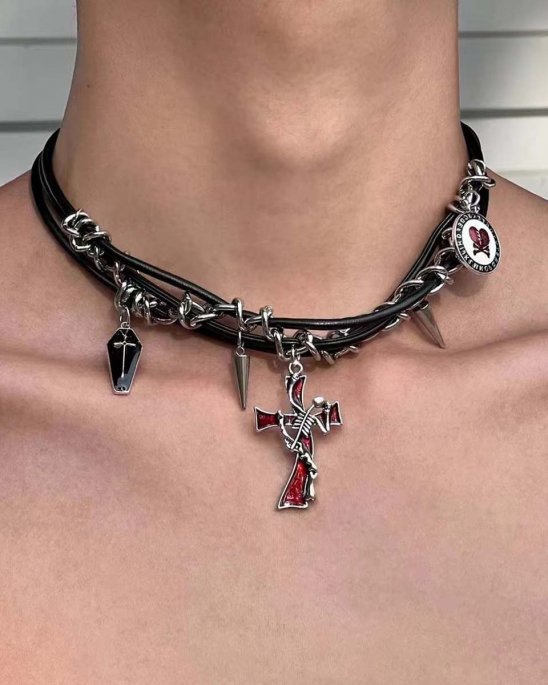 necklace-studs-cross