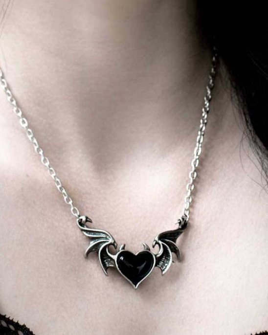 Halsband Hjärta Vingar Blacksoul Alchemy Gothic