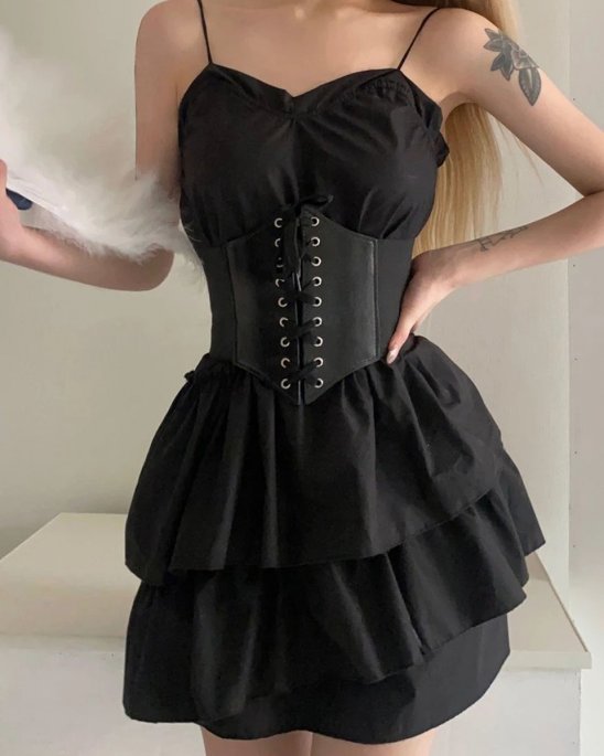 korsett-bälte-snörning-vegan-läder