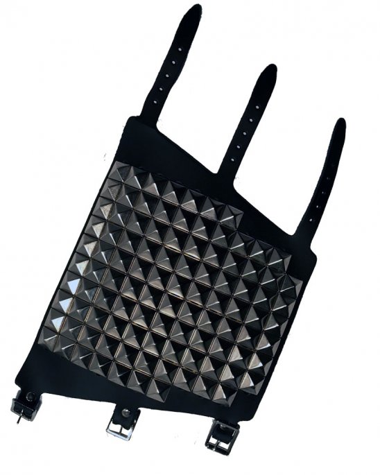 wristband-studs-pyramid-11-row-leather