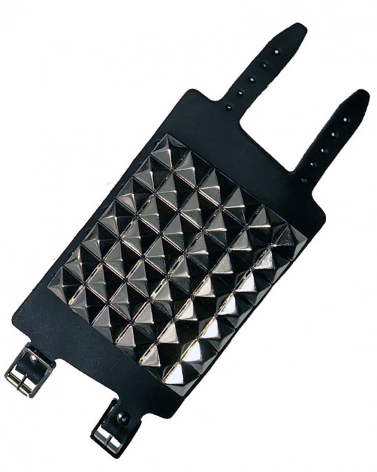 nitarmband-läder-pyramid-6-rad