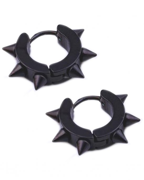 örhängen-svarta-med-nitar