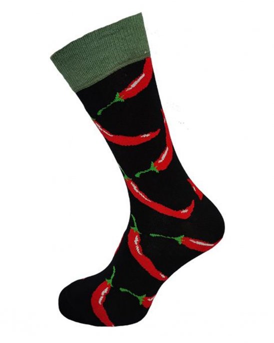 black-ankle-socks-with-chili-fruits
